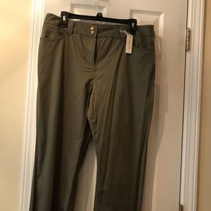 Jones New York sport green pants